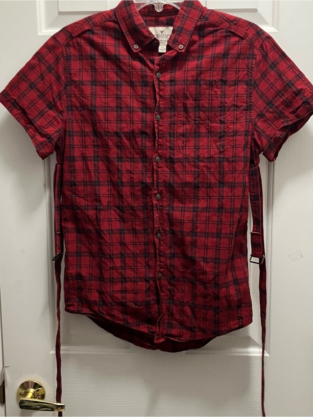 American Eagle Men’s Red XS Short Sleeve With Buckle Tie Plaid